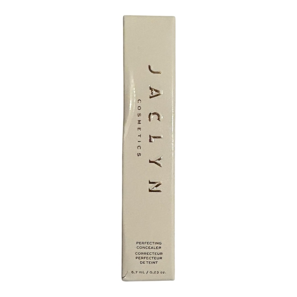 Jaclyn Perfecting Concealer‎